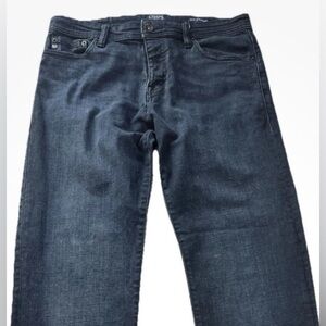 Chaps Men's Jeans Slim Straight Legs Dark Wash Size 32 X 34 Actual Inseam 32"